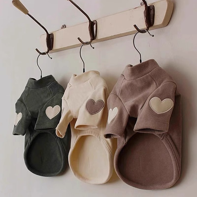 犬の刺繍が施されたスウェットシャツ,暖かい服,無地のテディ, - Winter Clothing For Dogs のレビューと価格
