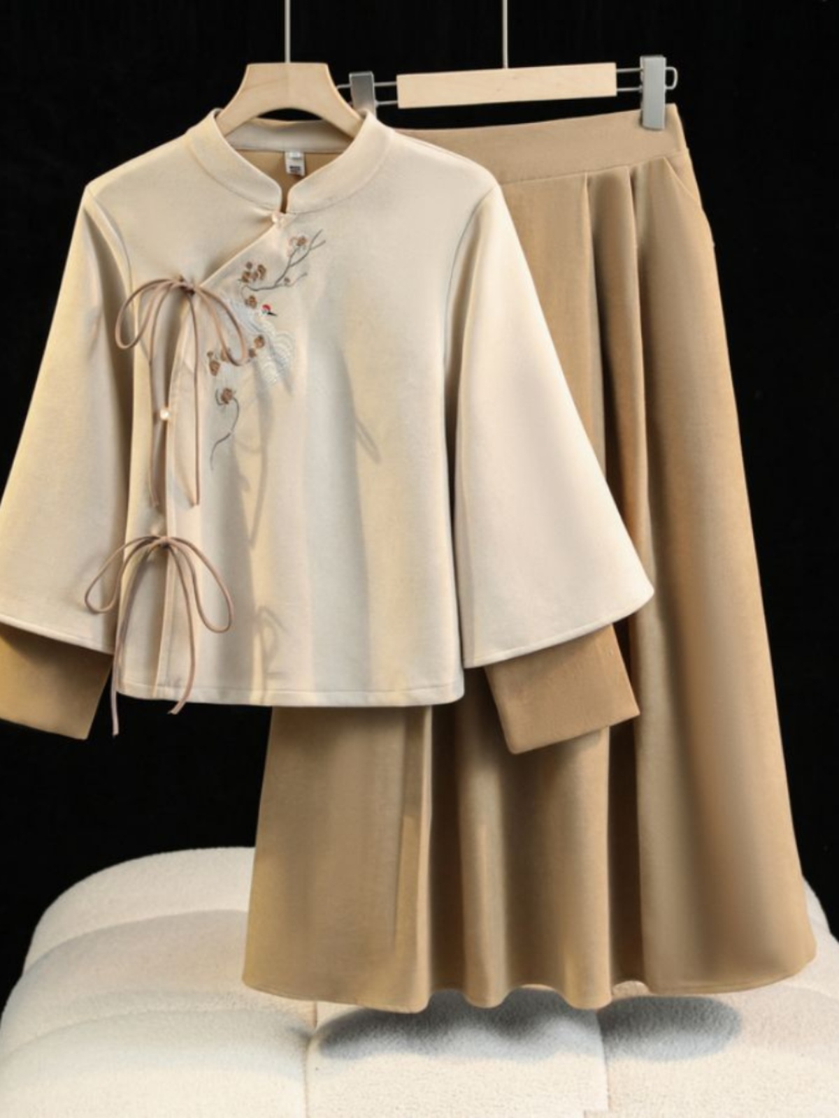 女性の改良された袍セーターセット鹿皮ベルベット秋冬茶道服半袖 - Winter Clothing Dress Up のレビューと価格